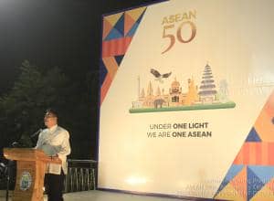 ASEAN 50th Anniversary 25.JPG